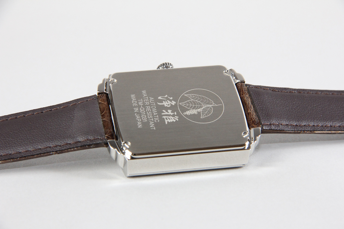Urushi maki-e watches [JOGA]Upside-Down Fuji and The maple