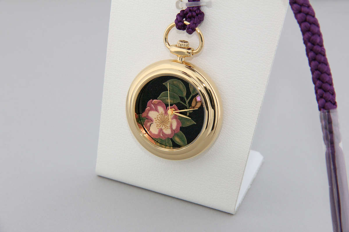 漆蒔絵時計「浄雅」山茶花